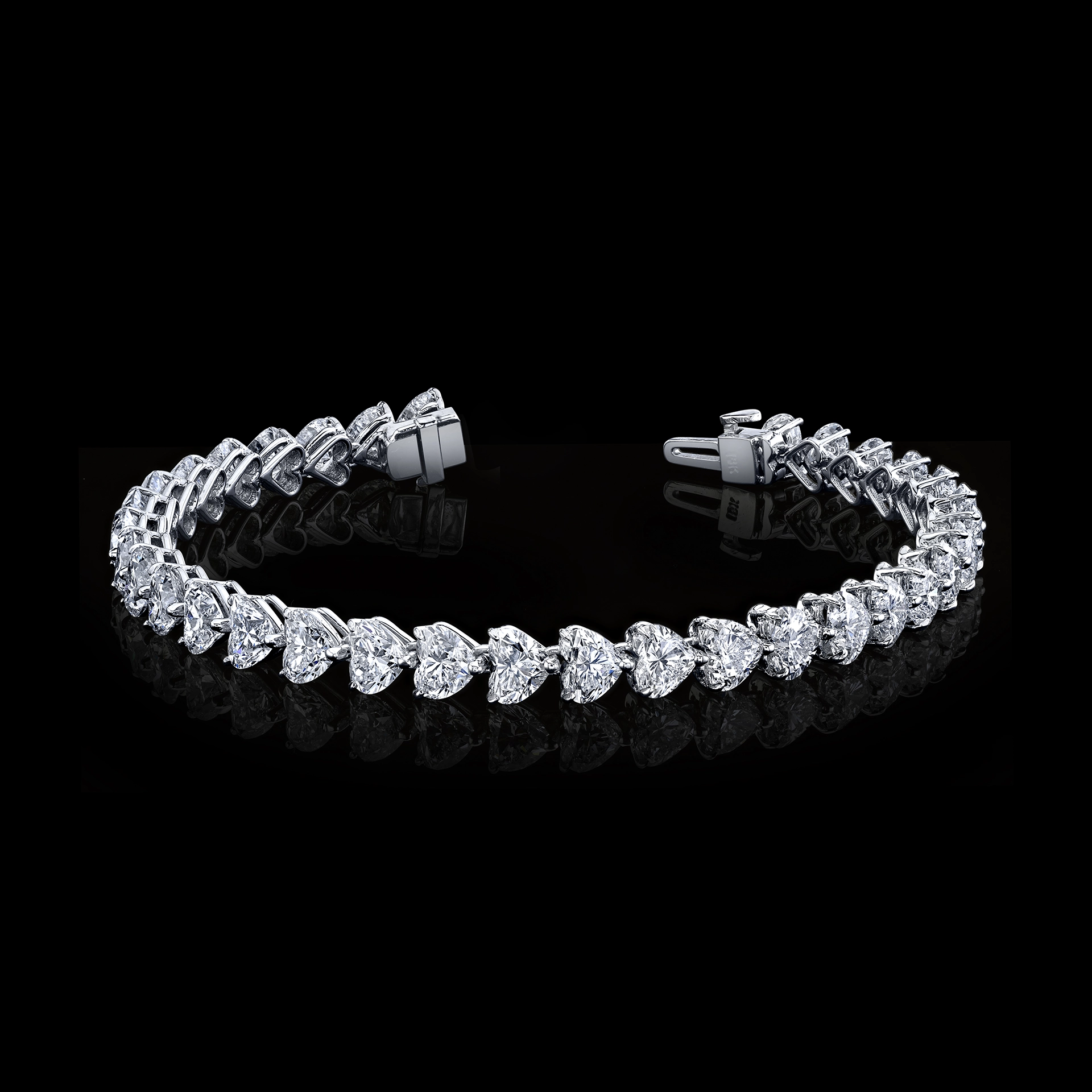 Heart-shaped Diamond Tennis Bracelet by Jacques Mouw Precious Jewels