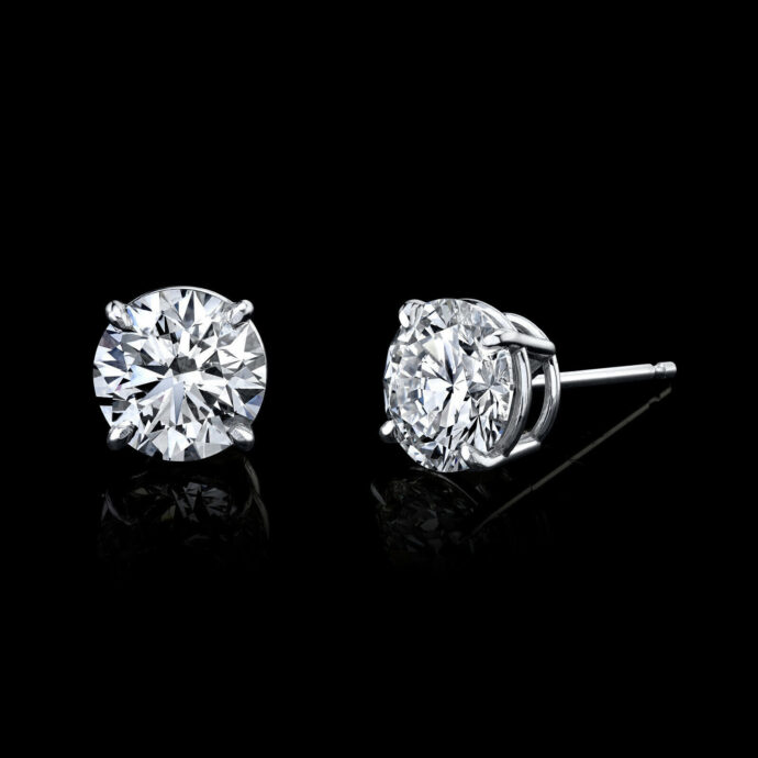 Diamond Stud Earrings 6.24 Carats Lab-Grown set in Platinum with IGI Certificate