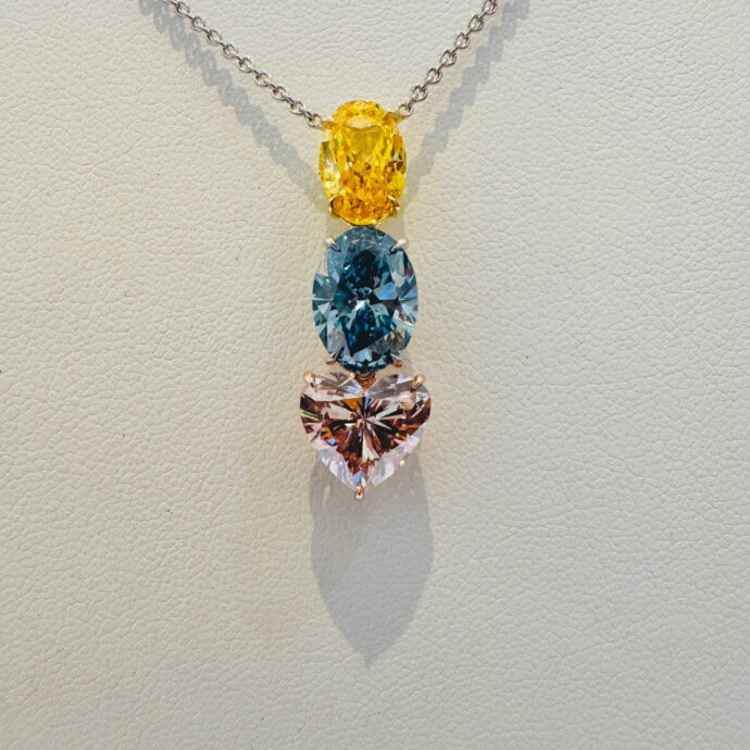 Diamond Necklace. Fancy Vivid Pink ,Blue, and Yellow. 8.79 carats Lab Grown IGI