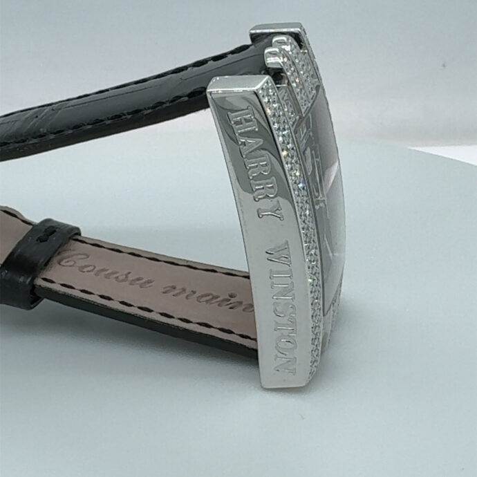 Harry Winston Avenue Diamond Watch 18K White Gold. Large Blue Face Original Box