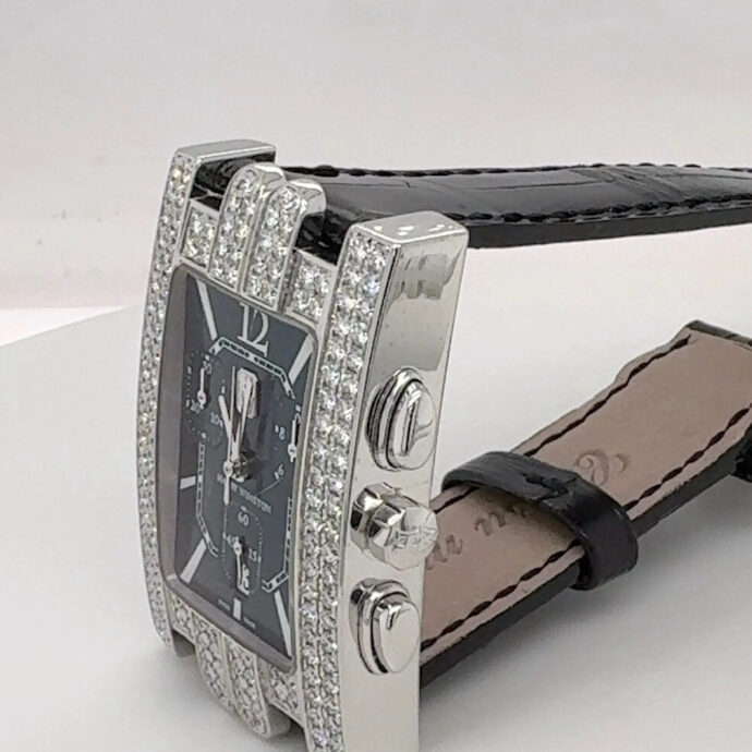 Harry Winston Avenue Diamond Watch 18K White Gold. Large Blue Face Original Box