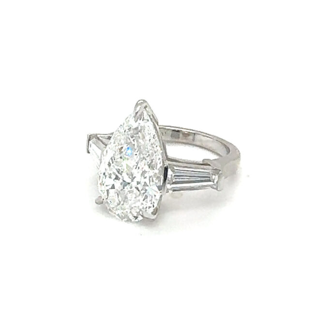 Diamond Pear Shape Engagement Ring 7.04 Carats E VVS2. Lab Grown 1.54 cts TB.
