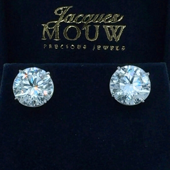 Diamond Stud Earrings 8.11 Carats Lab Grown F  VVVS2.IGI Cert. Plat.